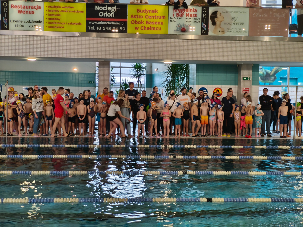 Zawody w pływaniu Gmina Chełmiec
